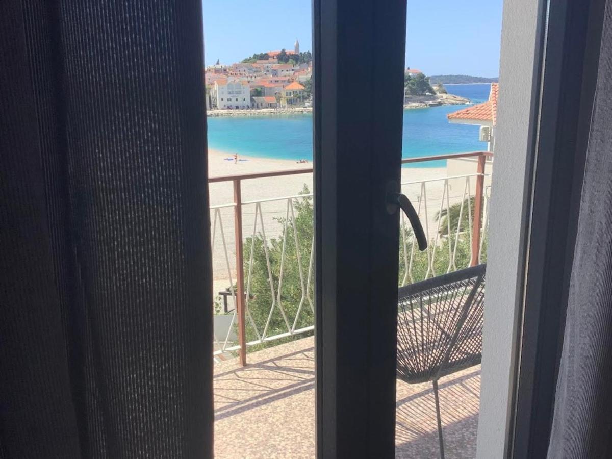 Rooms 22 - Beachfront Primosten Exterior photo