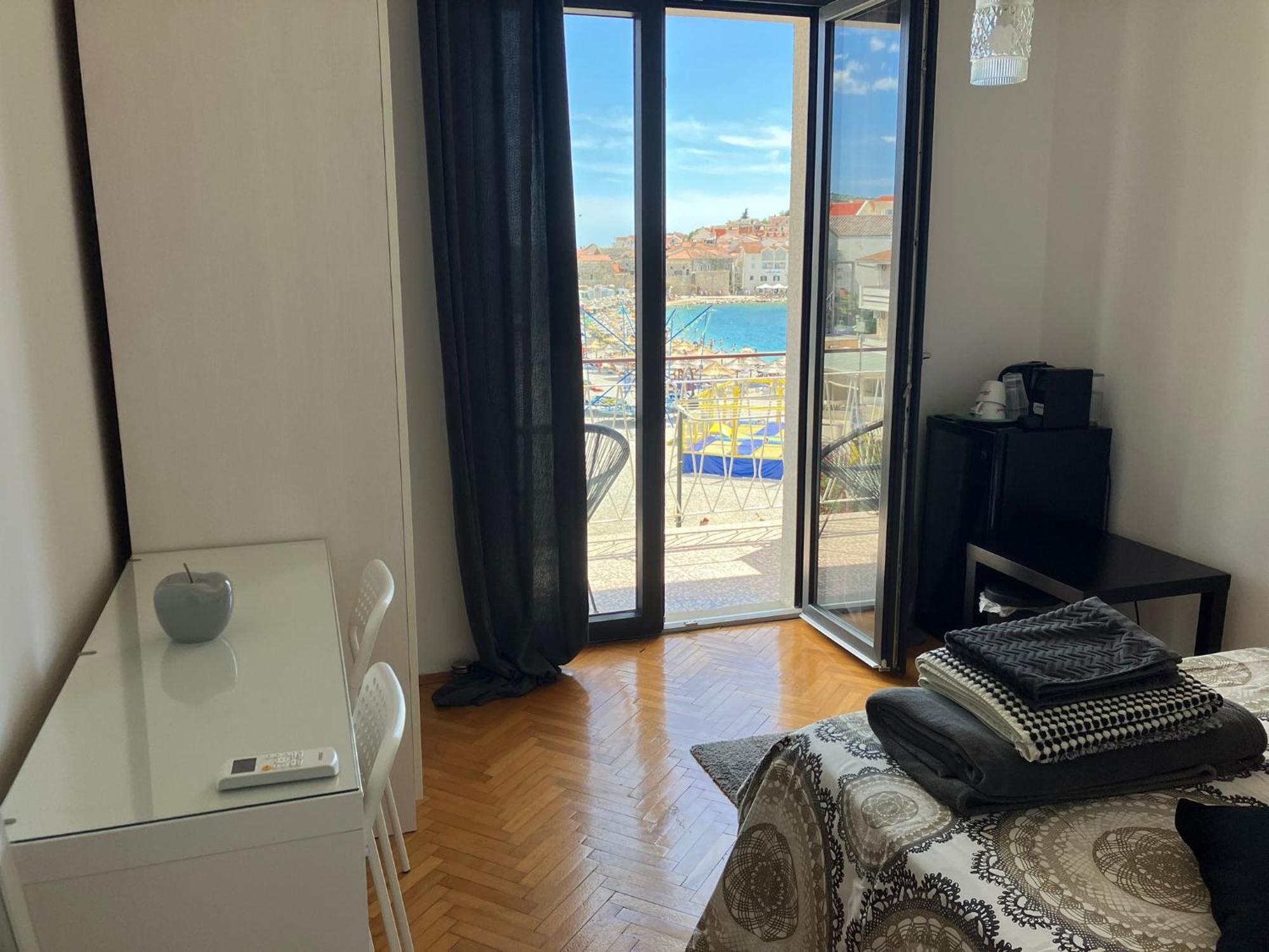 Rooms 22 - Beachfront Primosten Exterior photo